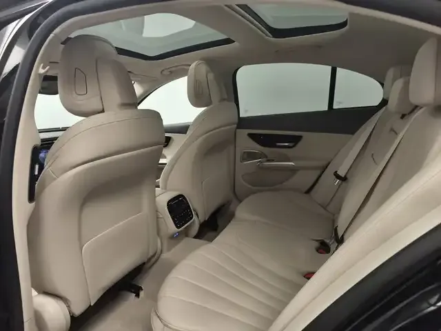Mercedes-Benz E 400
