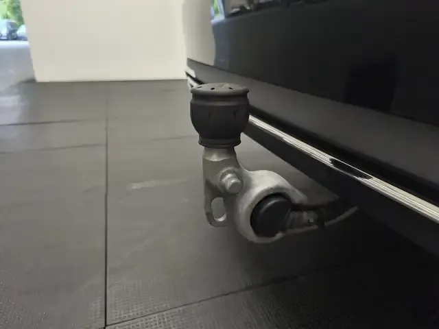 Mercedes-Benz E 400