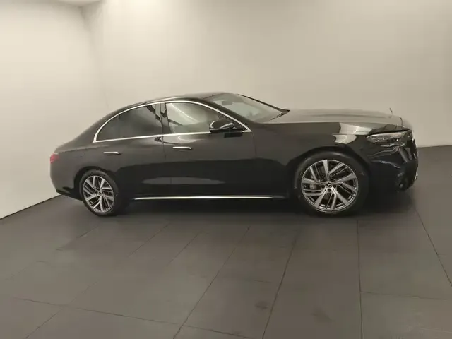Mercedes-Benz E 400