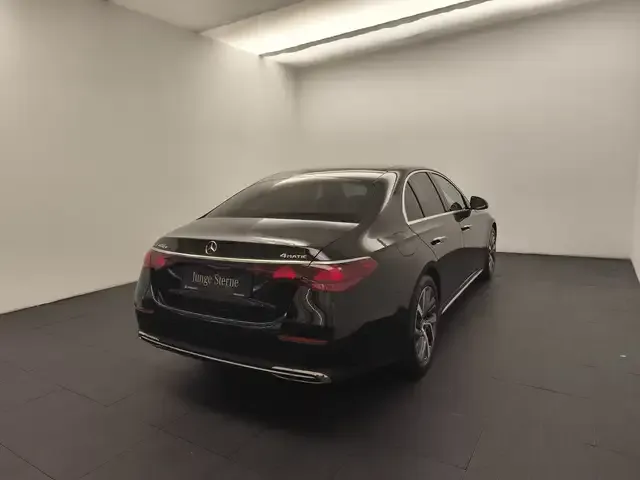 Mercedes-Benz E 400
