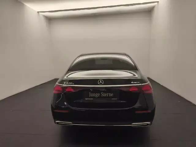 Mercedes-Benz E 400