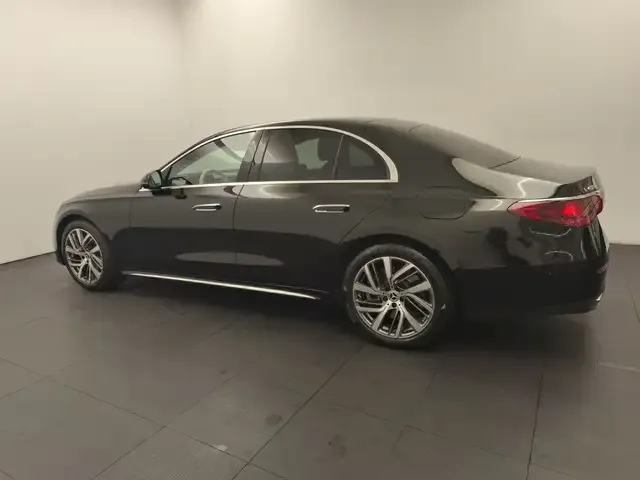 Mercedes-Benz E 400