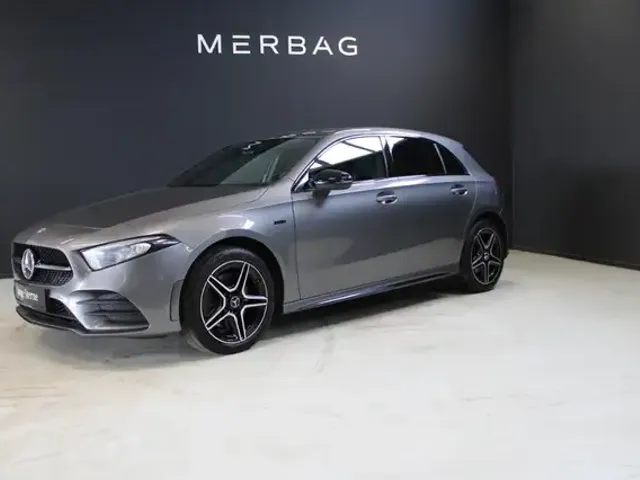 Mercedes-Benz A 250
