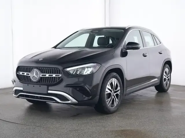 Mercedes-Benz GLA 180