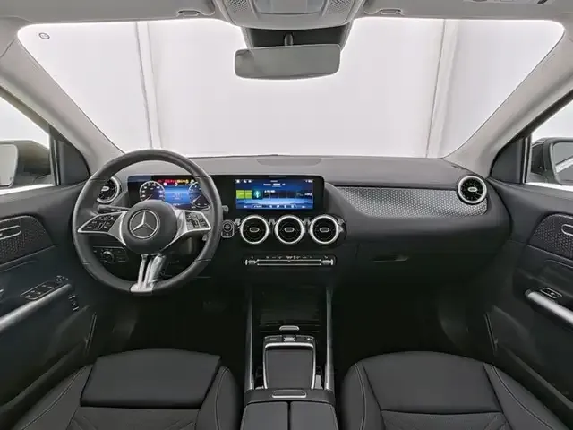 Mercedes-Benz GLA 180