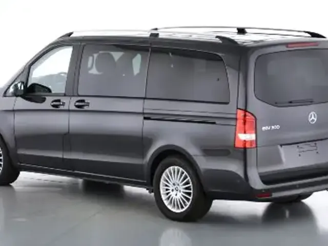 Mercedes-Benz EQV 300