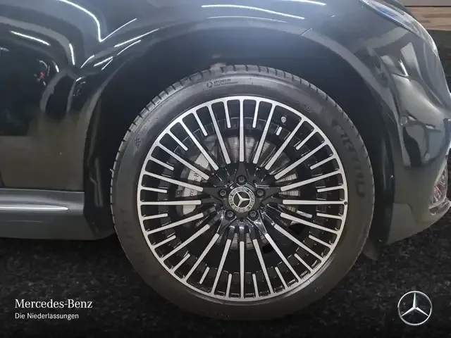 Mercedes-Benz EQC 400