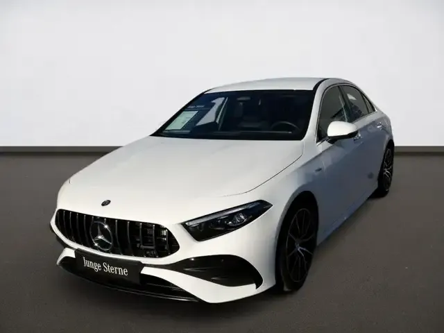 Mercedes-Benz A 35 AMG
