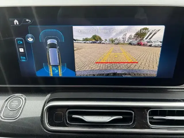 Mercedes-Benz V 220