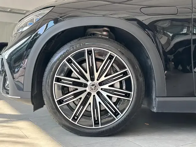 Mercedes-Benz EQE 350