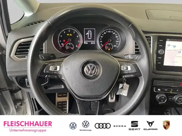 Volkswagen Golf Sportsvan