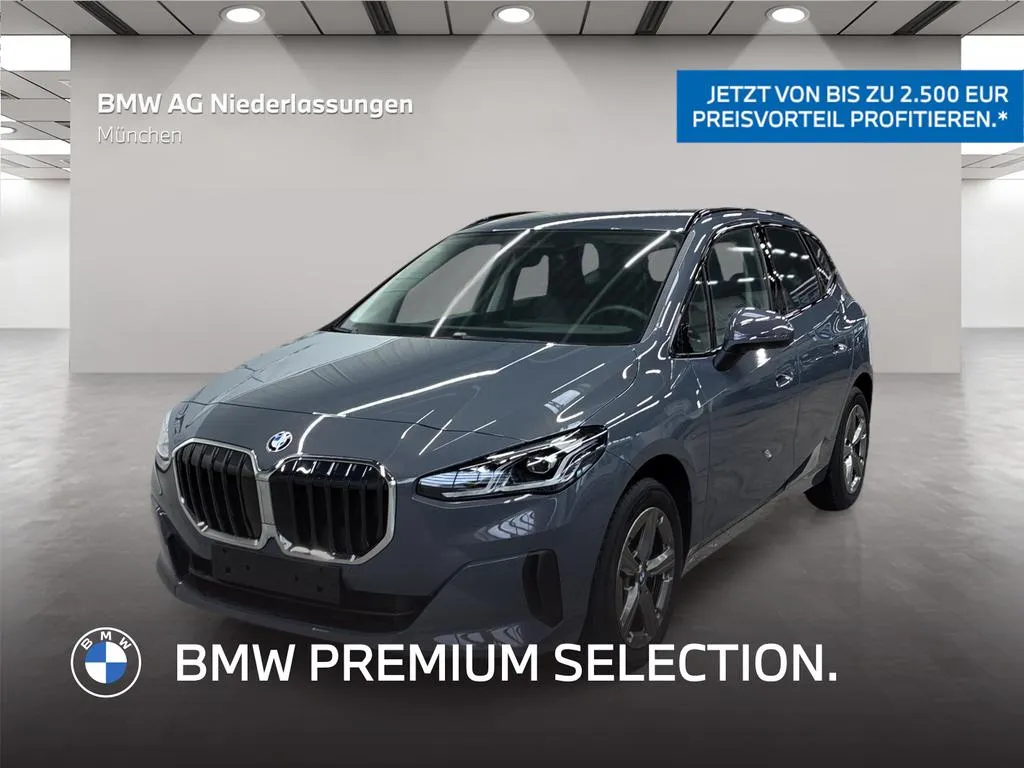 BMW 220