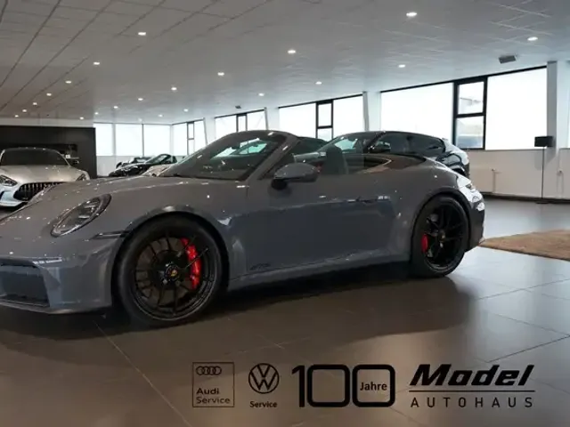 Porsche 992