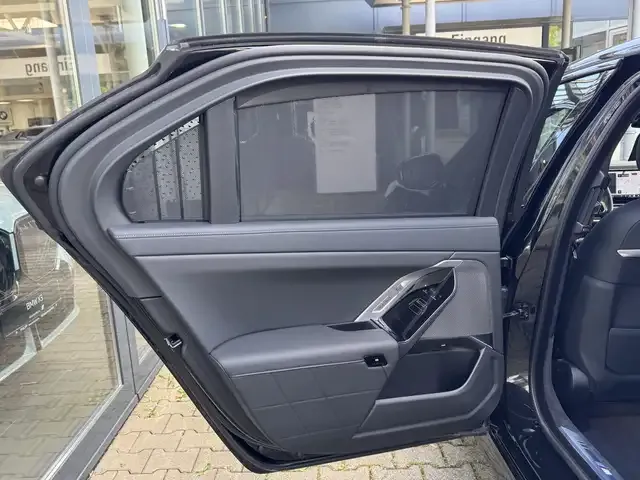 BMW 740
