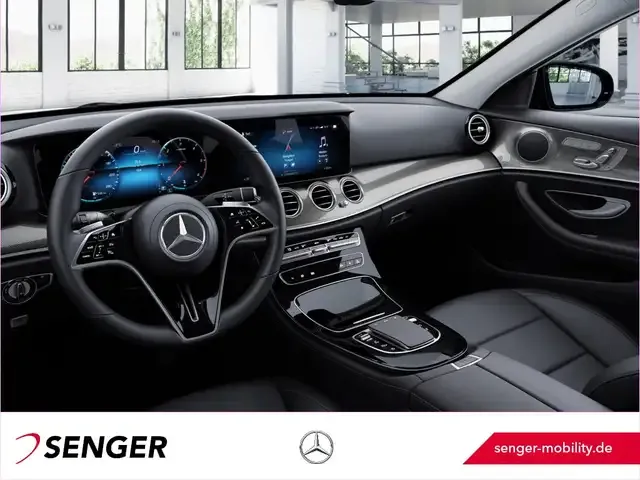 Mercedes-Benz E 220