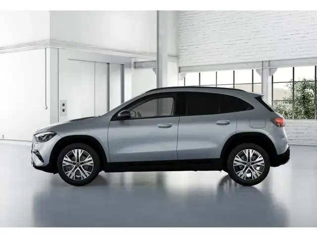 Mercedes-Benz GLA 200