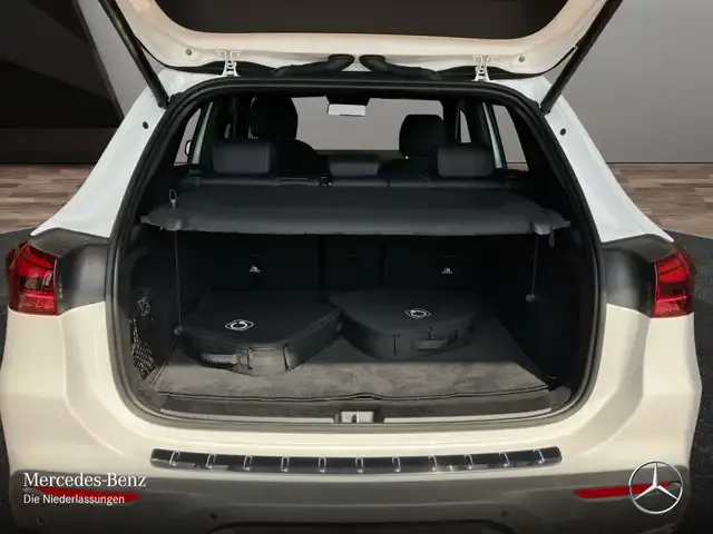 Mercedes-Benz EQA 300
