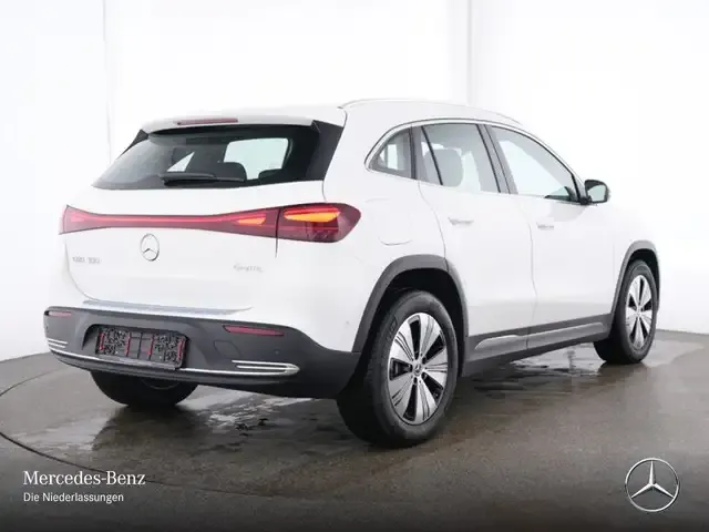 Mercedes-Benz EQA 300