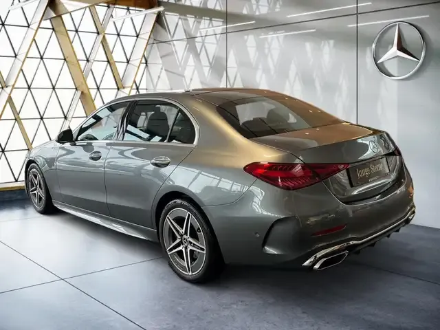 Mercedes-Benz C 220