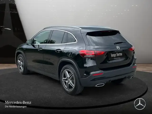 Mercedes-Benz GLA 250