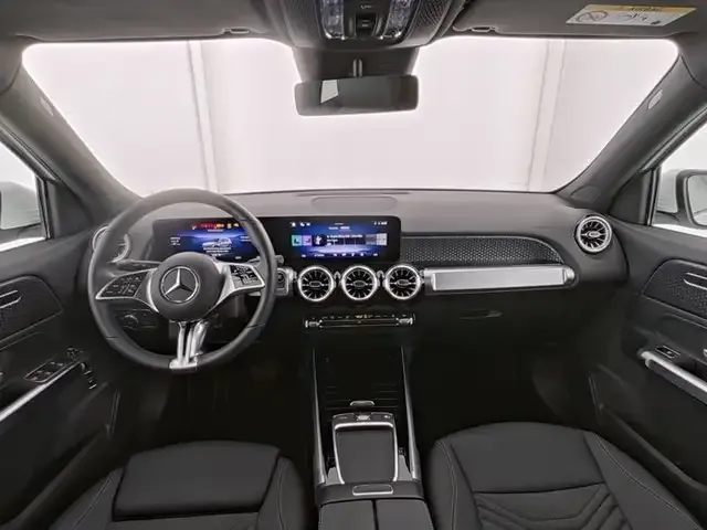 Mercedes-Benz EQB 300