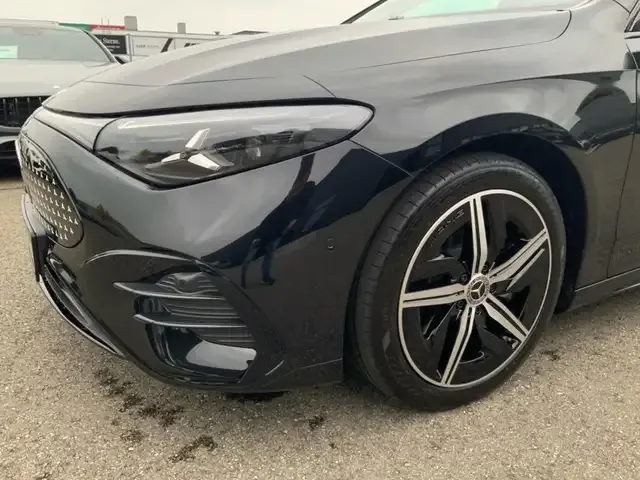 Mercedes-Benz CLA 350