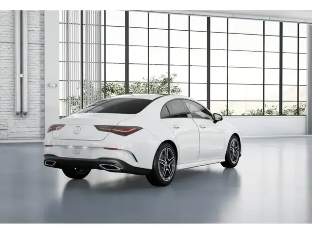 Mercedes-Benz CLA 200