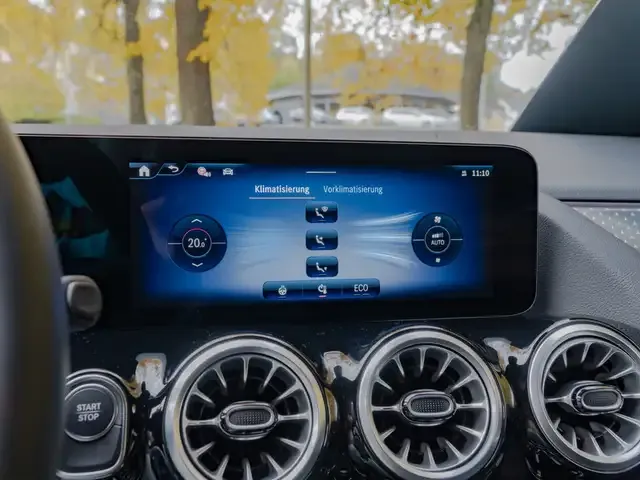 Mercedes-Benz EQA 250