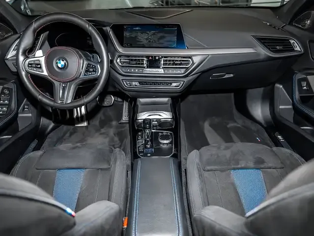 BMW 128