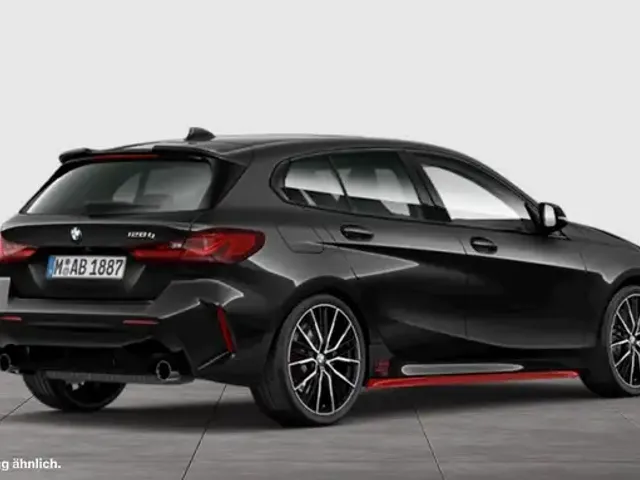 BMW 128