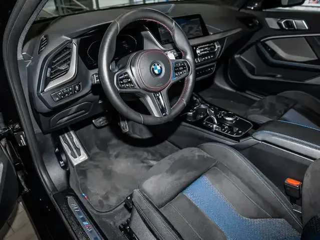 BMW 128