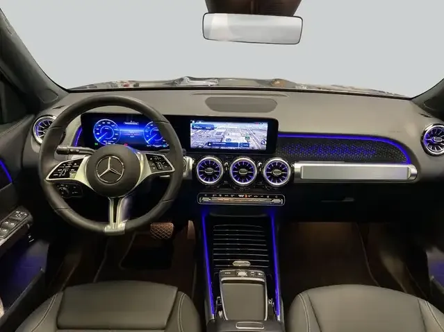 Mercedes-Benz EQB 300