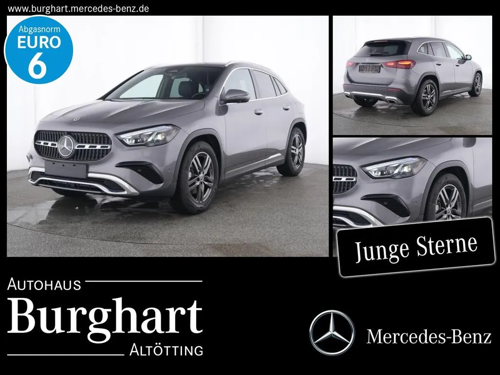 Mercedes-Benz GLA 200