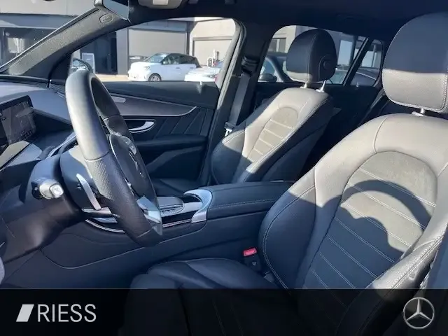 Mercedes-Benz EQC 400