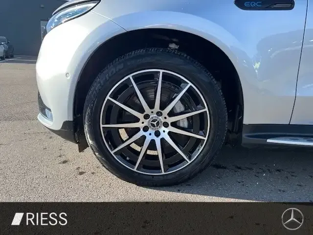 Mercedes-Benz EQC 400