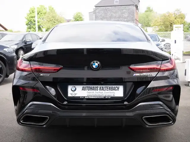 BMW M850