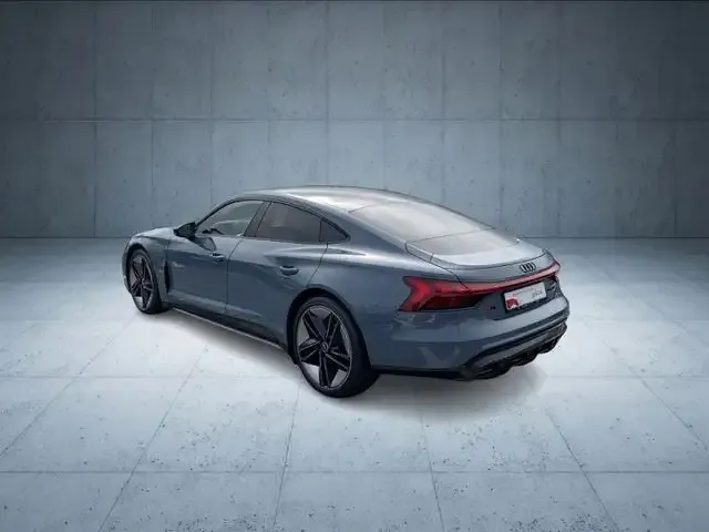 Audi RS e-tron GT