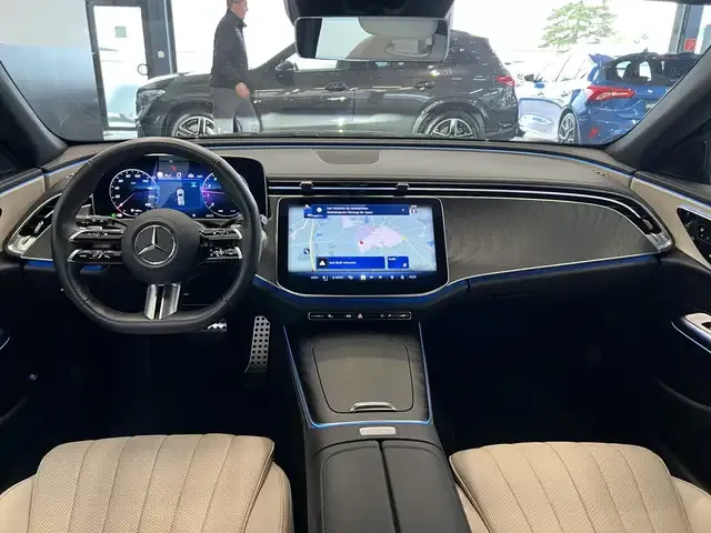 Mercedes-Benz E 200