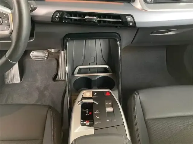 BMW 223