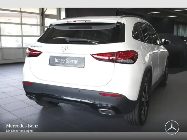 Mercedes-Benz GLA 250