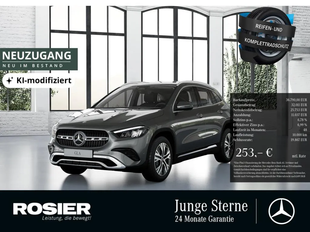 Mercedes-Benz GLA 200