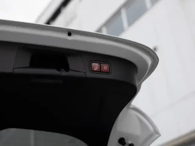 Mercedes-Benz GLA 220