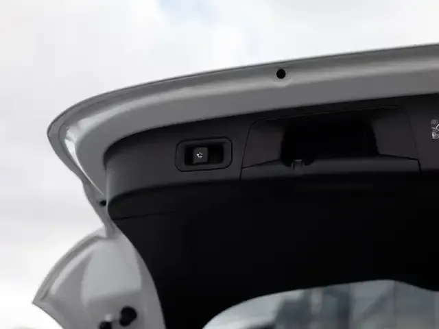 Mercedes-Benz GLA 220