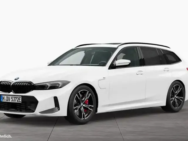 BMW 330