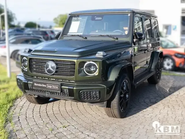 Mercedes-Benz G 500