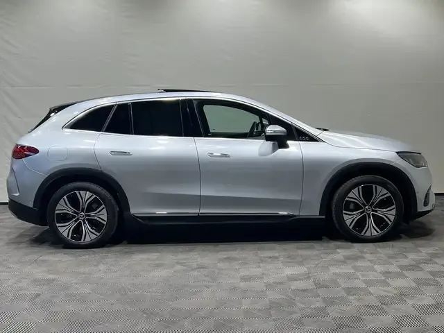 Mercedes-Benz EQE SUV