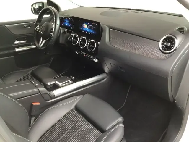 Mercedes-Benz B 250
