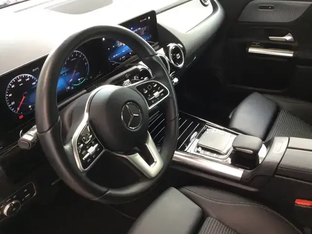Mercedes-Benz B 250