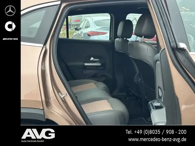 Mercedes-Benz EQA 250