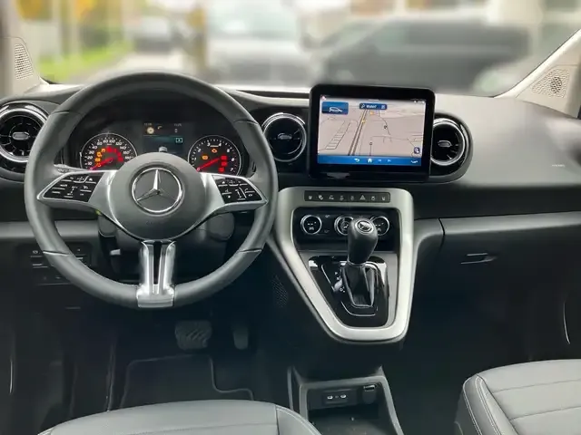 Mercedes-Benz Sonstiges